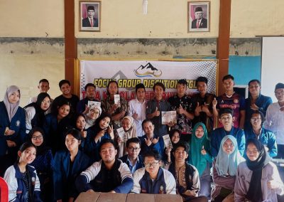 Langkah Memajukan Wisata Desa Pilangsari: KKN Tim 2 Undip Memperkenalkan Cara Mempromosikan Desa Wisata via Media Cetak & Media Digital